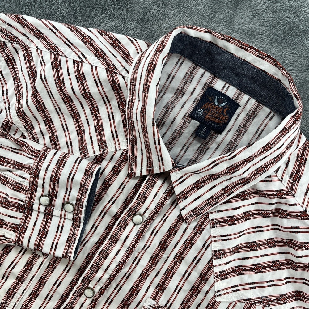 Moonshine Spirit by Brad Paisley Mens Striped Western Pearl Snap Shirt Size L